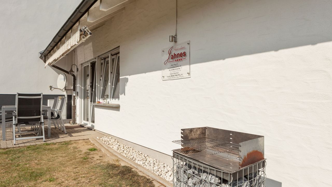 TerraceBalcony TerraceBalcony